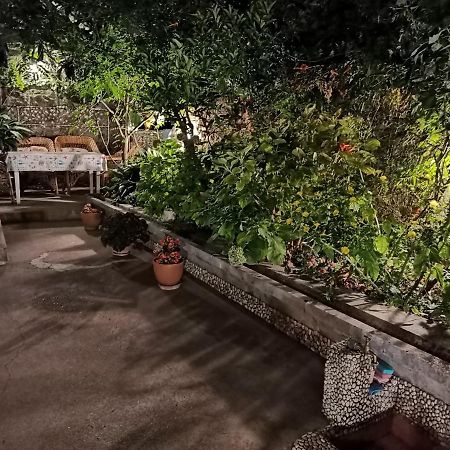 Apartment Andriuci ツァヴタット エクステリア 写真